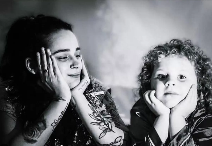 Profile photo of Linnea and Destiny Harrison