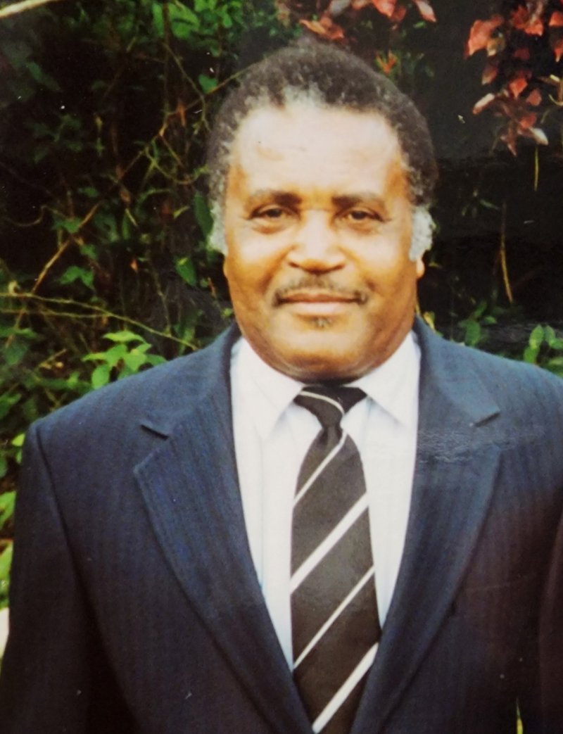 Profile photo of Thomas Etienne