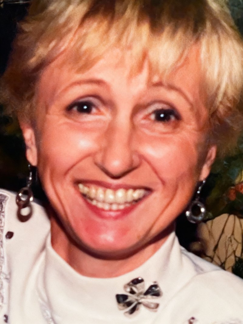 Profile photo of Sidonia Denise Pompl