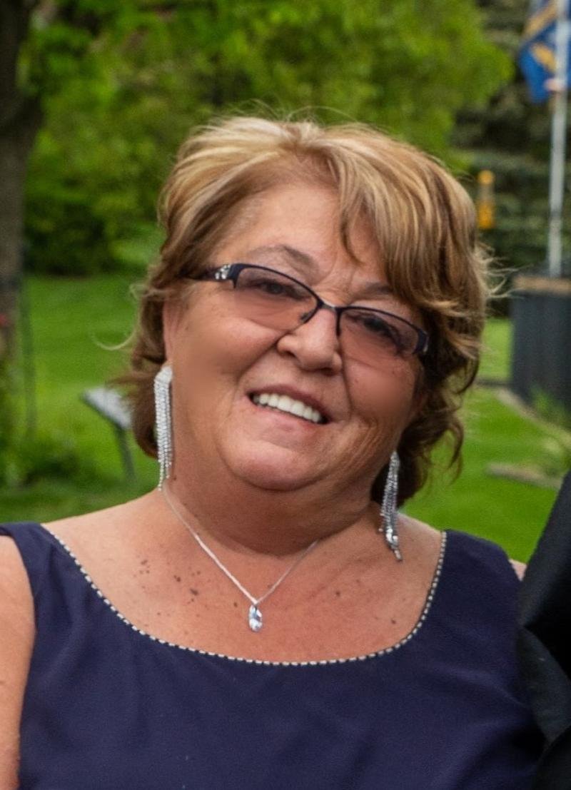 Profile photo of Jeannette Marie Sluzewicz (Mutis)