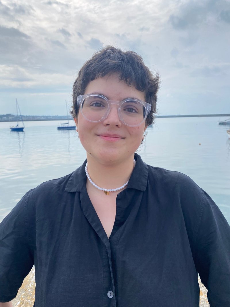 Profile photo of Jasmim Lobos