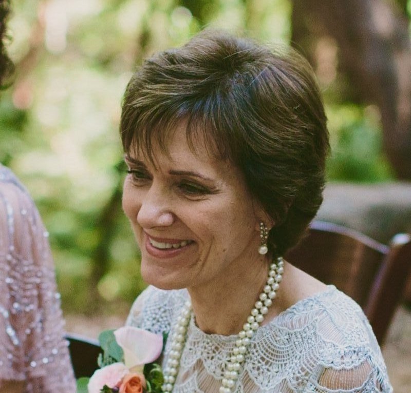 Profile photo of Holly Peppe